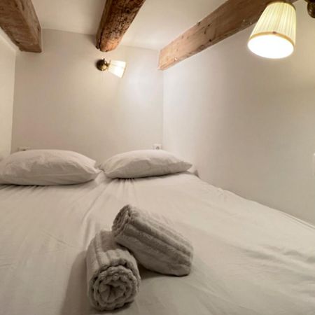 Le Nid Douillet - Vieux Port Appartement Marseilles Buitenkant foto